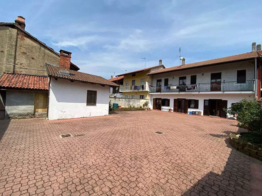 Immagine 19 di Casa semindipendente in vendita  in via isonzo a Caluso