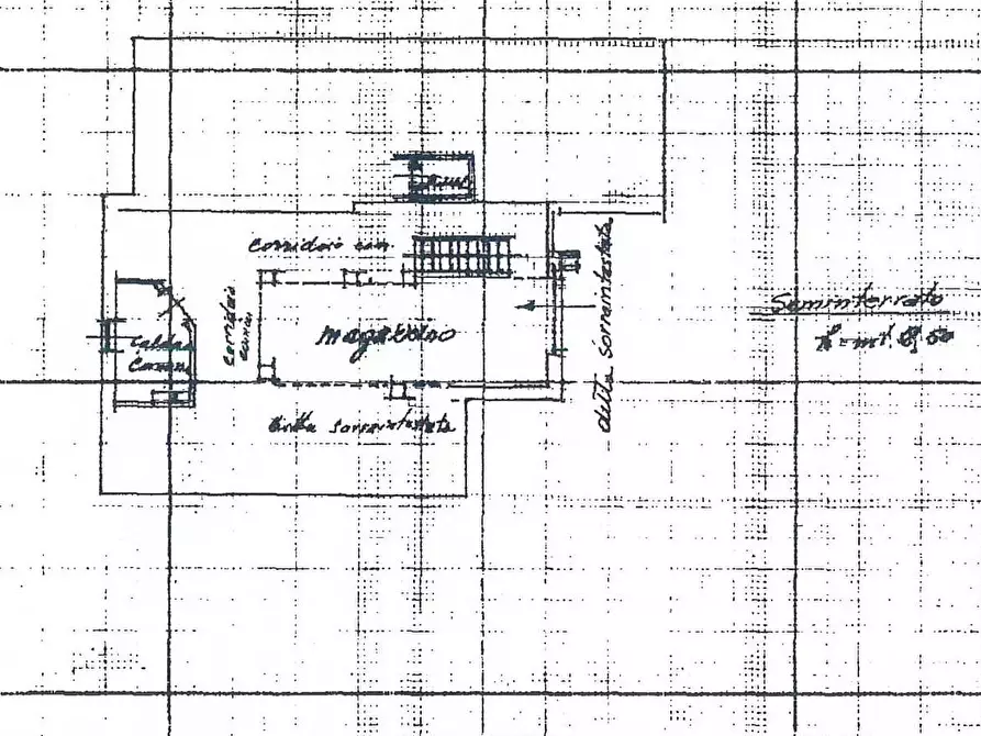 Immagine 6 di Box auto in vendita  in Via Berardi a Brandizzo