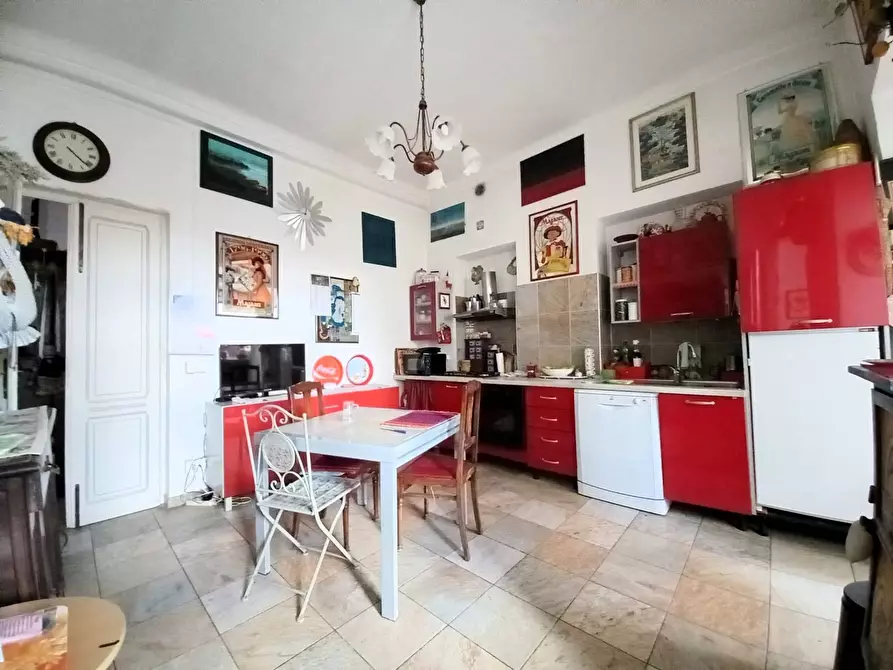 Immagine 13 di Camera in vendita  in via piave a Caluso