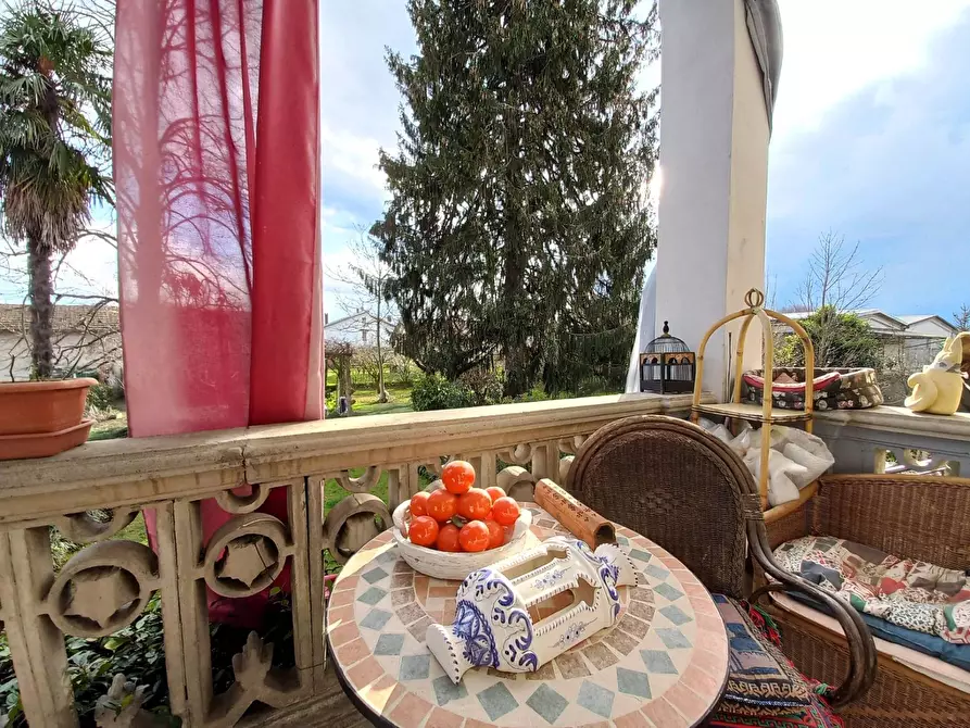 Immagine 10 di Camera in vendita  in via piave a Caluso