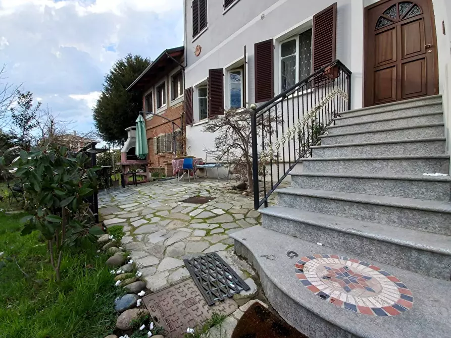 Immagine 8 di Camera in vendita  in via piave a Caluso