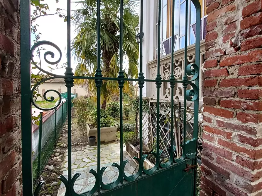 Immagine 3 di Camera in vendita  in via piave a Caluso