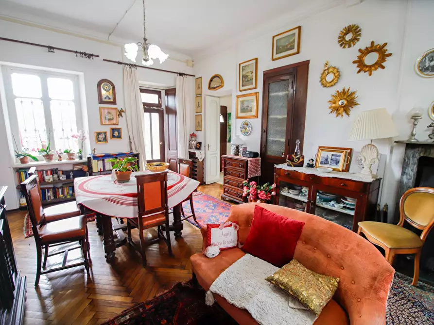 Immagine 21 di Camera in vendita  in via piave a Caluso