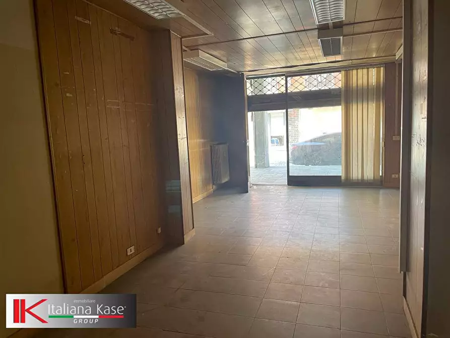 Immagine 4 di Locale commerciale in vendita  in Corso Delio Verna a Verolengo