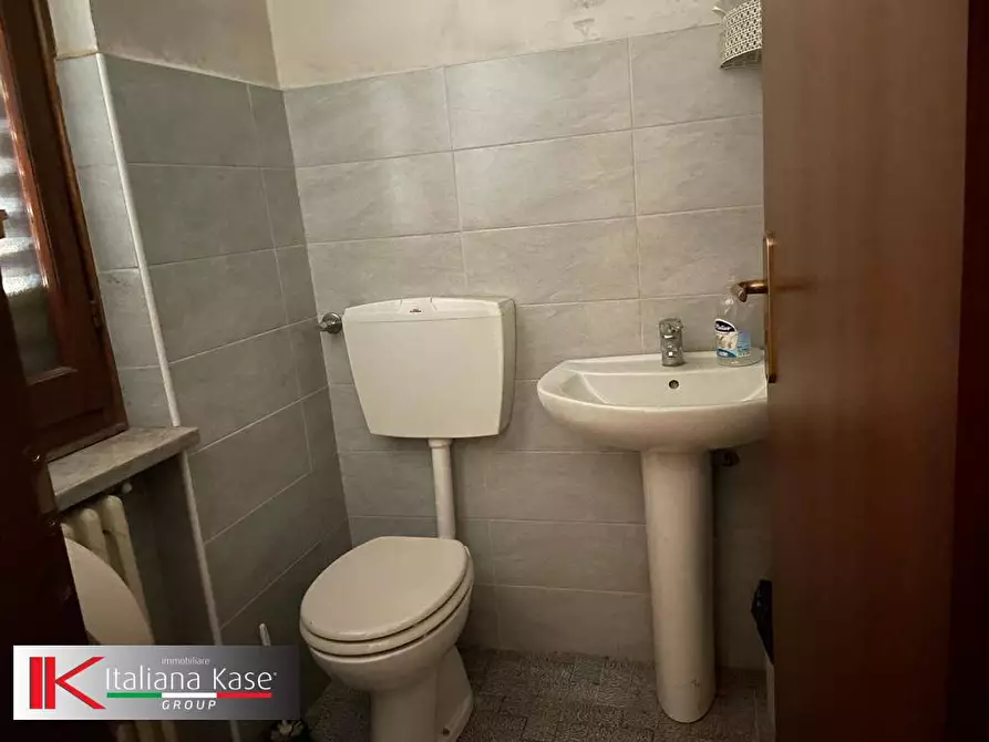 Immagine 5 di Locale commerciale in vendita  in Corso Delio Verna a Verolengo