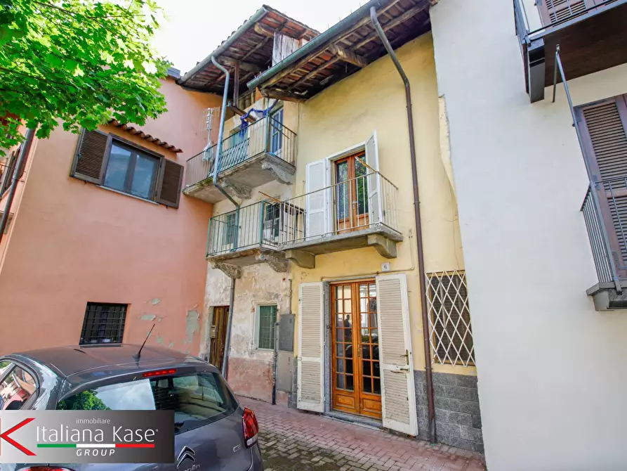 Immagine 1 di Casa semindipendente in vendita  in corso roma a San Giorgio Canavese