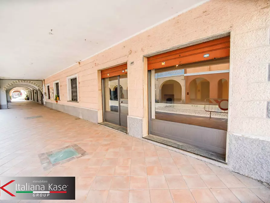 Immagine 16 di Locale commerciale in vendita  in Corso Delio Verna a Verolengo