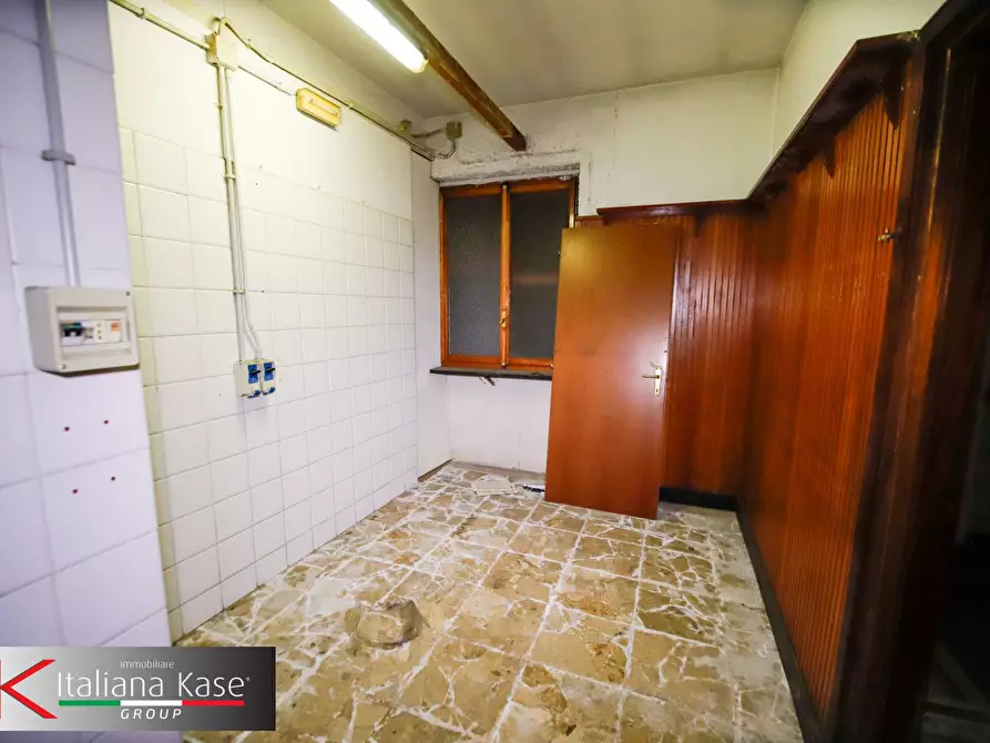 Immagine 14 di Locale commerciale in vendita  in Corso Delio Verna a Verolengo