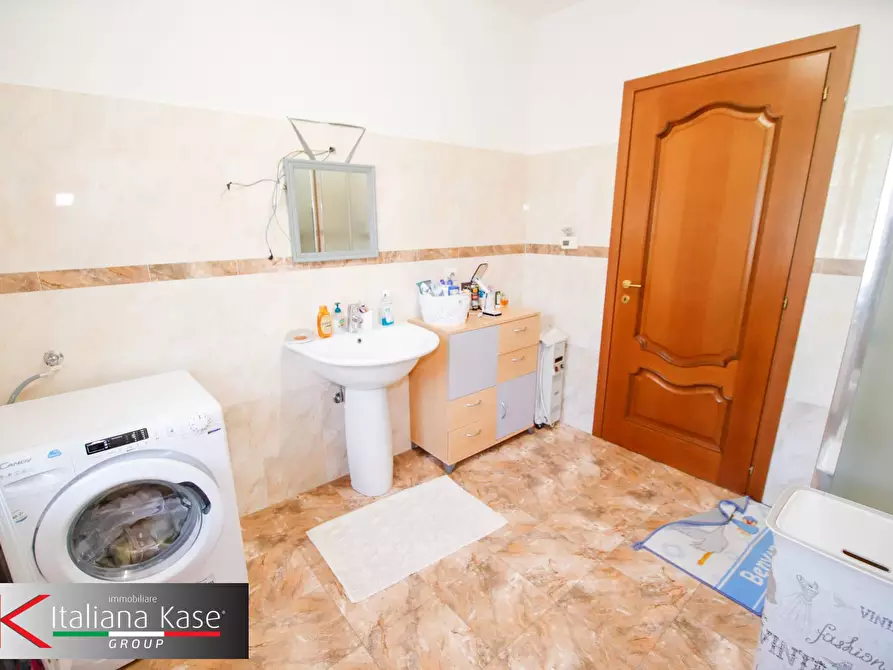 Immagine 24 di Villa in vendita  in via falcone a Orio Canavese