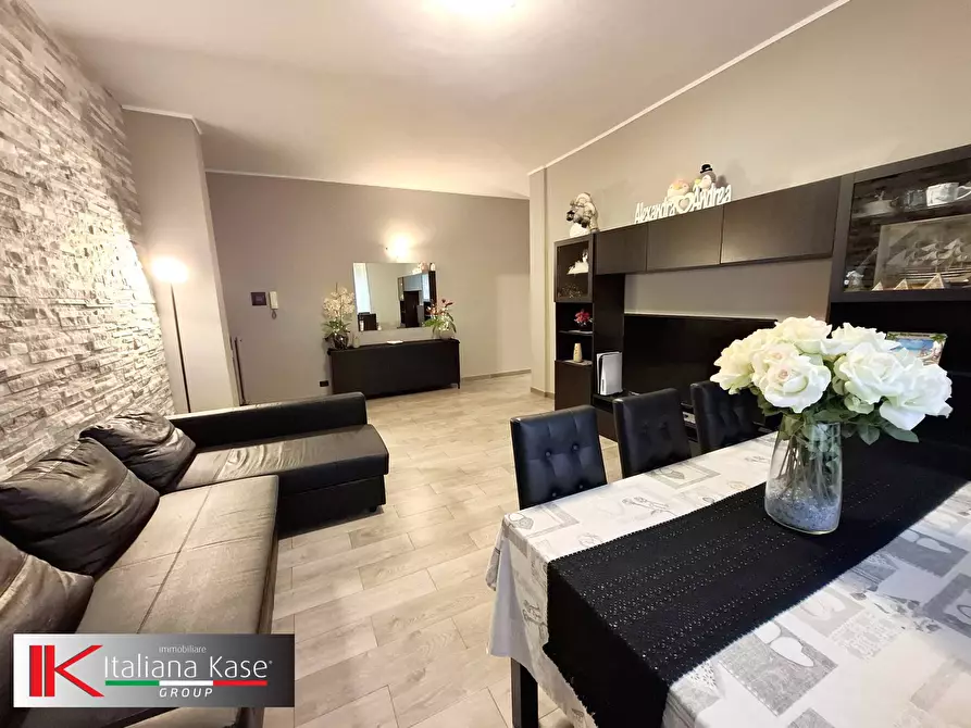 Immagine 2 di Appartamento in vendita  in Via Monti a Castiglione Torinese