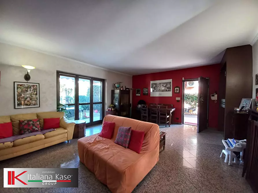 Immagine 11 di Villa in vendita  in VIA SANTA MARIA a Caluso