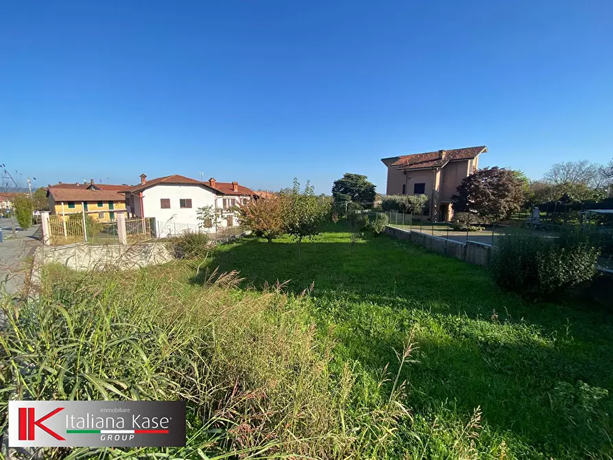 Immagine 1 di Terreno residenziale in vendita  in via roma a Candia Canavese