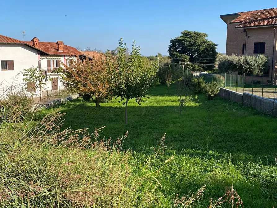 Immagine 3 di Terreno residenziale in vendita  in via roma a Candia Canavese