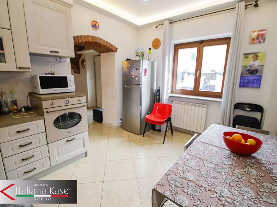 Immagine 4 di Casa semindipendente in vendita  in via bainsizza a Caluso