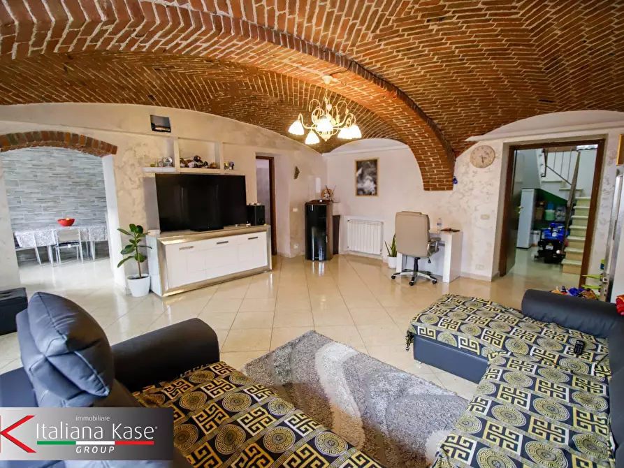 Immagine 7 di Casa semindipendente in vendita  in via bainsizza a Caluso