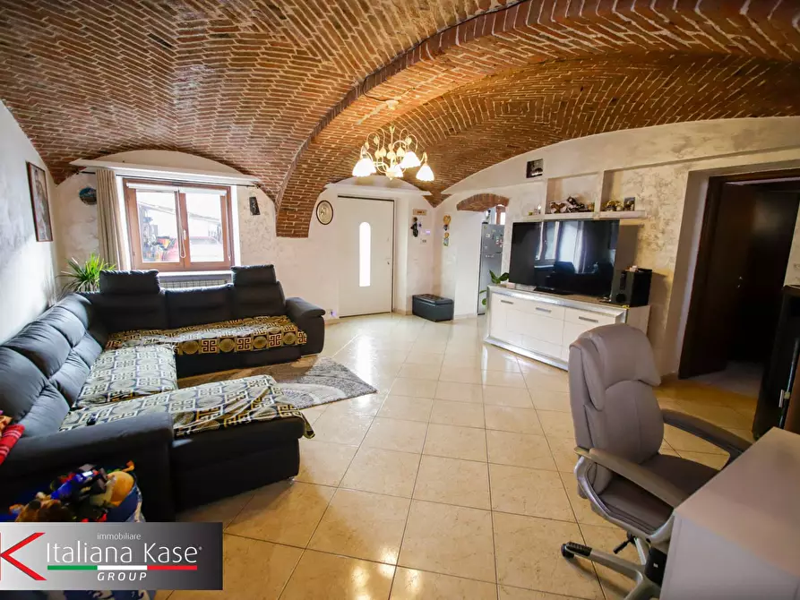 Immagine 8 di Casa semindipendente in vendita  in via bainsizza a Caluso