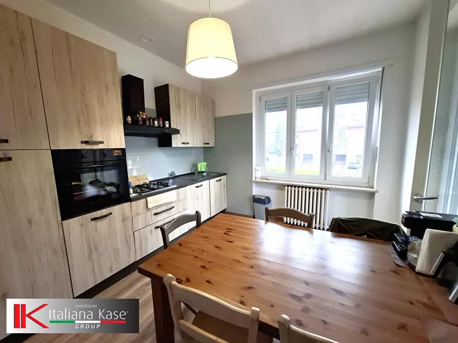 Immagine 13 di Camera in vendita  in via colombo a Castiglione Torinese