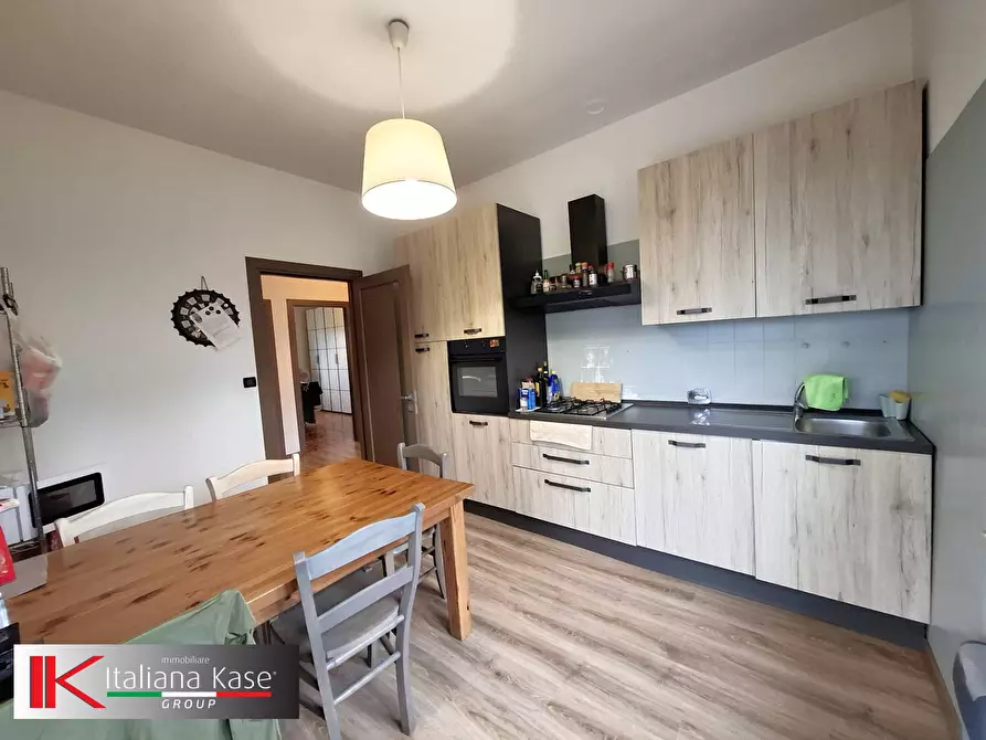 Immagine 14 di Camera in vendita  in via colombo a Castiglione Torinese