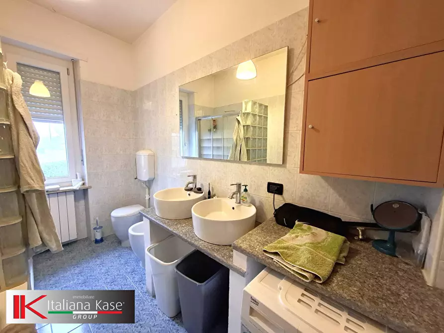 Immagine 18 di Camera in vendita  in via colombo a Castiglione Torinese