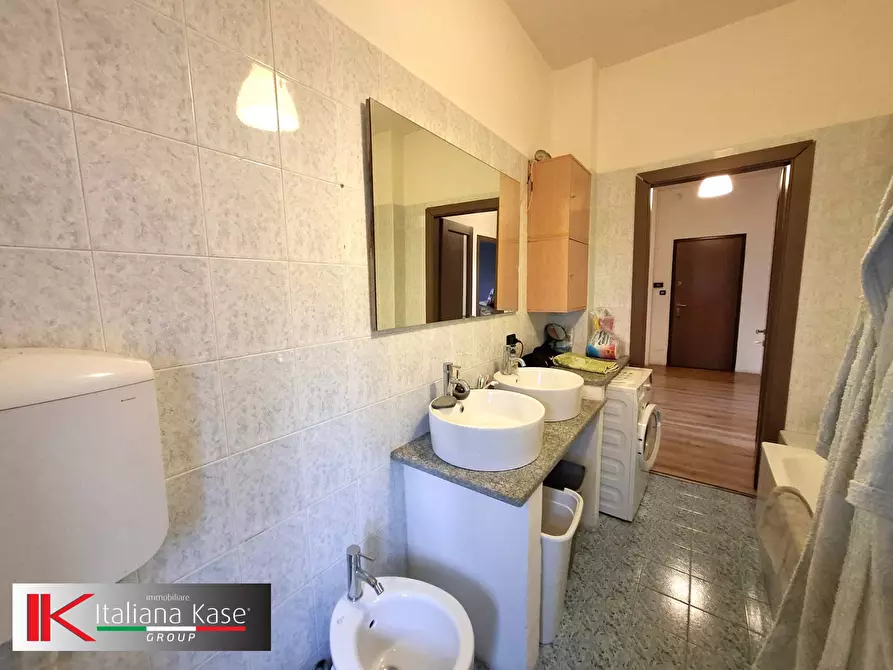 Immagine 21 di Camera in vendita  in via colombo a Castiglione Torinese