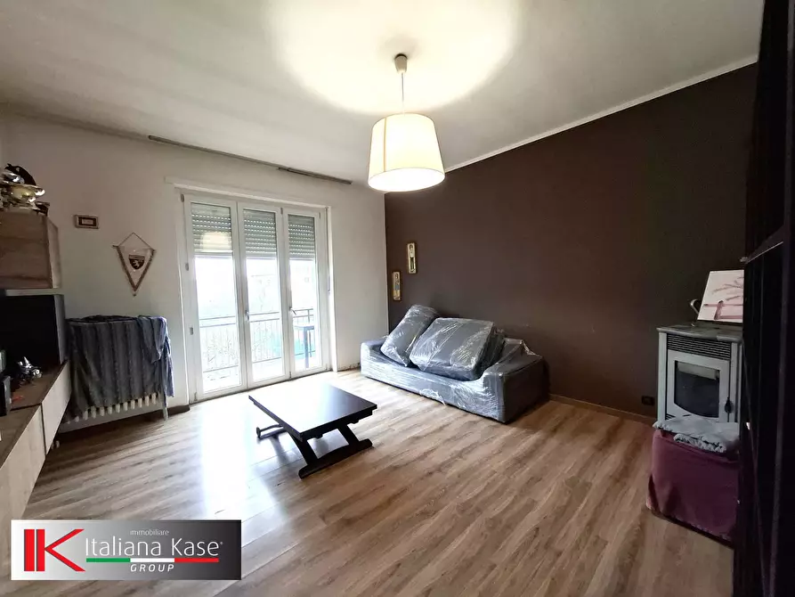 Immagine 22 di Camera in vendita  in via colombo a Castiglione Torinese