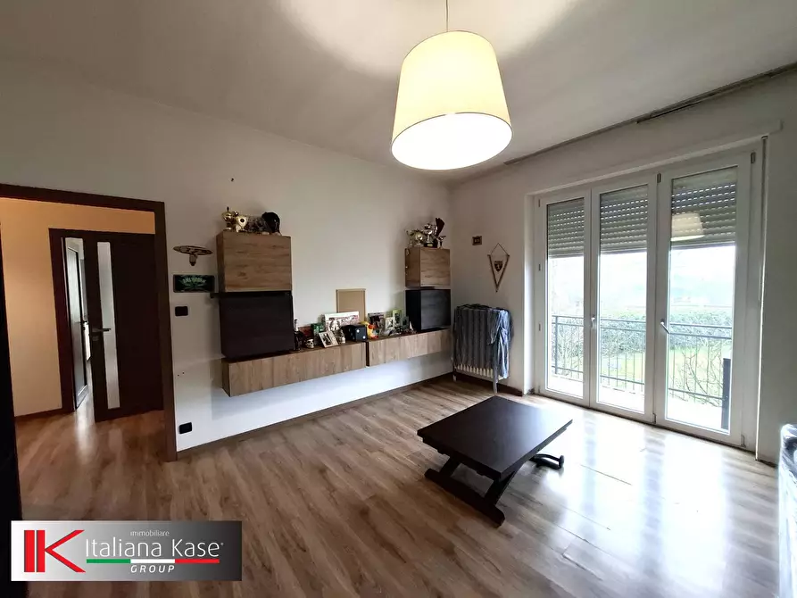 Immagine 27 di Camera in vendita  in via colombo a Castiglione Torinese