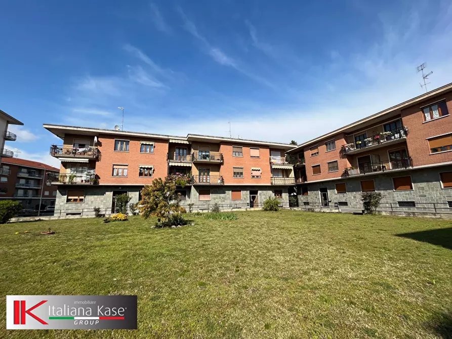 Immagine 4 di Appartamento in vendita  in Via Trieste a Gassino Torinese