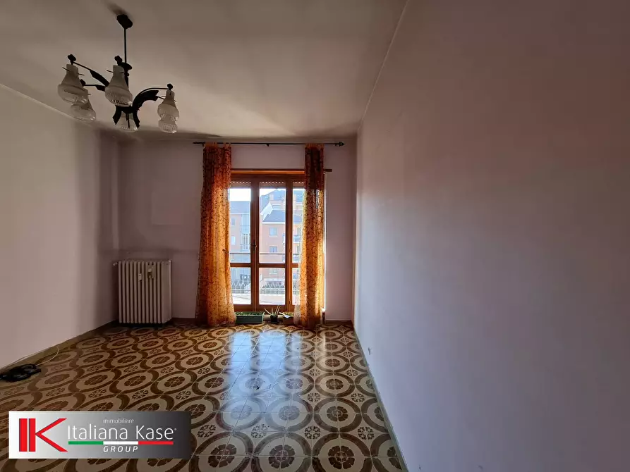 Immagine 3 di Appartamento in vendita  in Via Trieste a Gassino Torinese