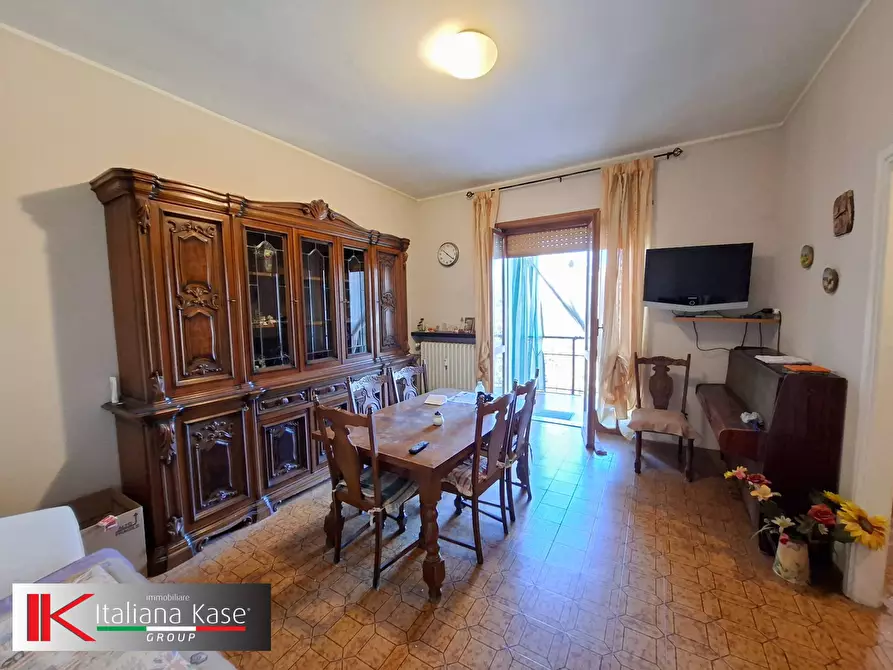 Immagine 10 di Appartamento in vendita  in Via Trieste a Gassino Torinese