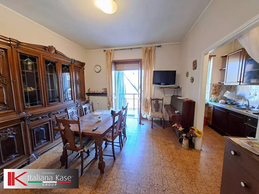 Immagine 11 di Appartamento in vendita  in Via Trieste a Gassino Torinese