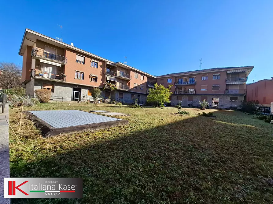 Immagine 20 di Appartamento in vendita  in Via Trieste a Gassino Torinese