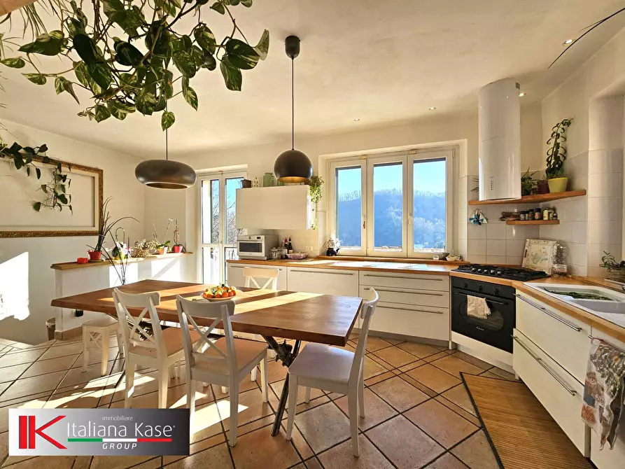 Immagine 13 di Villa in vendita  in str tetti francesi a Castiglione Torinese