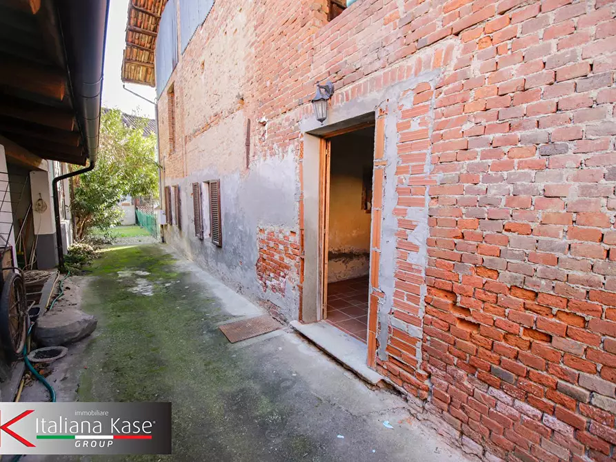 Immagine 23 di Casa semindipendente in vendita  in via fiume a Romano Canavese