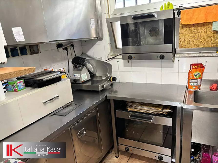 Immagine 8 di Attività commerciale in vendita  in via xx settembre a Brandizzo