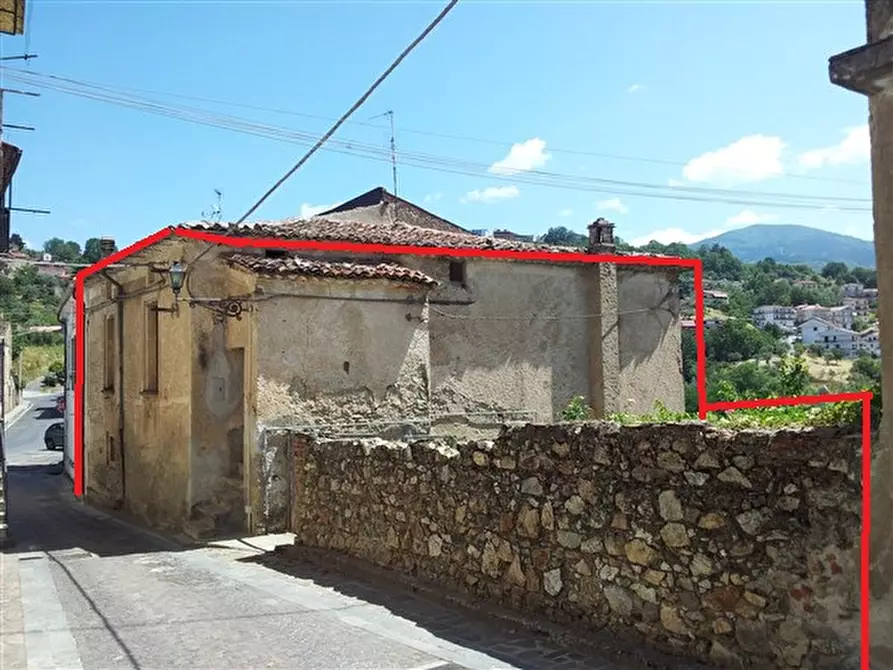 Immagine 1 di Casa indipendente in vendita  in Scalzati a Casali Del Manco