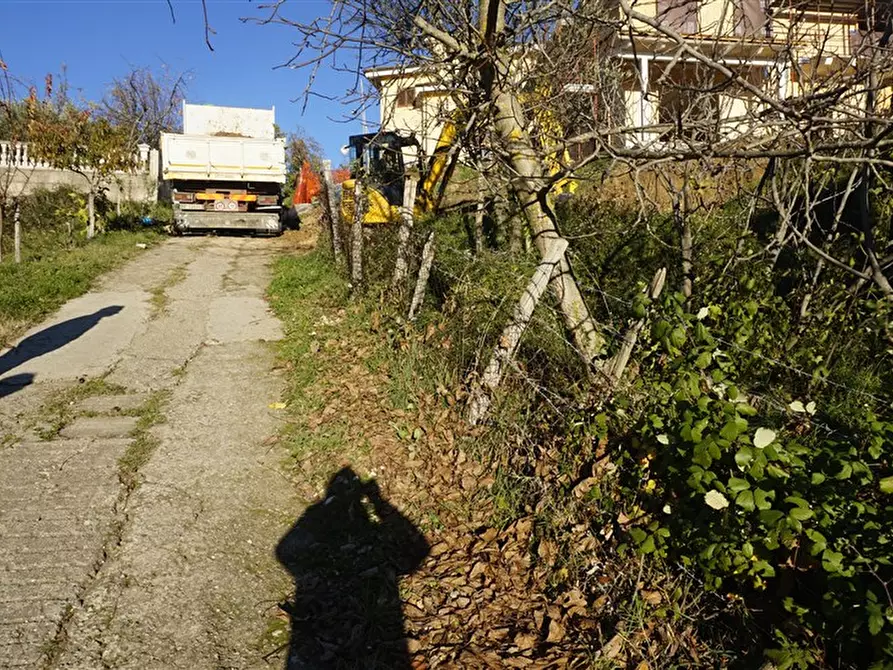 Immagine 5 di Terreno residenziale in vendita  in via Donato  Bendicenti a Casali Del Manco