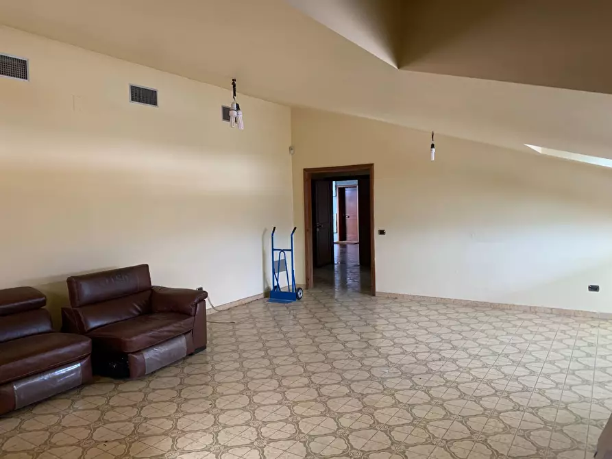 Immagine 10 di Attico in vendita  in via della Pace a Castrolibero