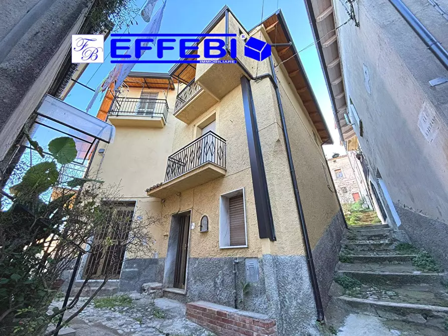 Immagine 1 di Appartamento in vendita  in via Nord Viale a Spezzano Della Sila