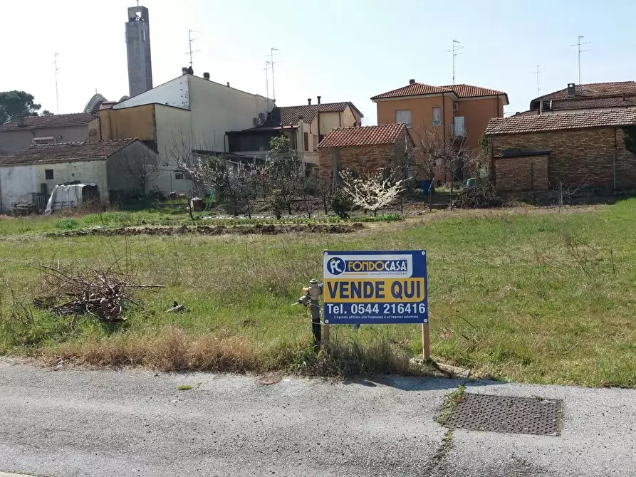Immagine 1 di Terreno residenziale in vendita  in Brigata Ebraica a Ravenna