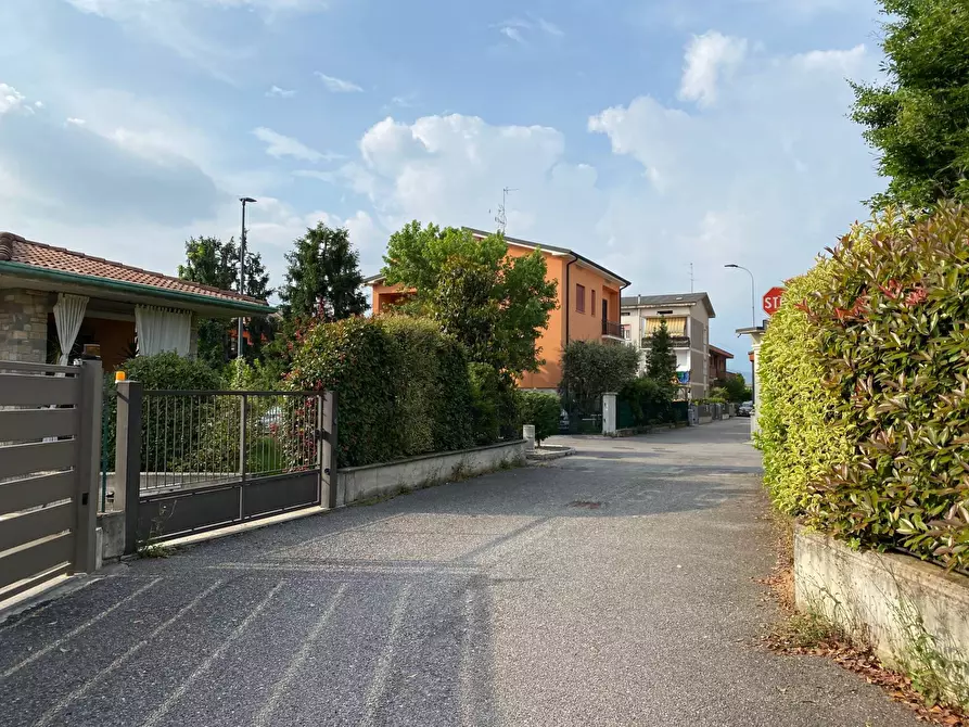 Immagine 9 di Terreno residenziale in vendita  a Palazzolo Sull'oglio