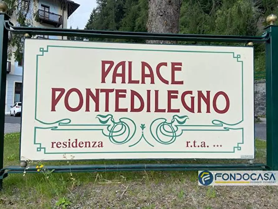 Immagine 2 di Albergo/B&B/Residence in vendita  in via Trento a Ponte Di Legno