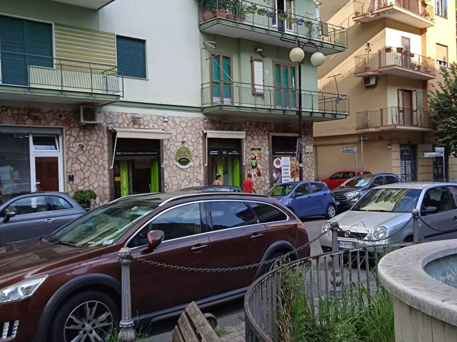 Immagine 2 di Appartamento in vendita  in via silvio baratta a Salerno