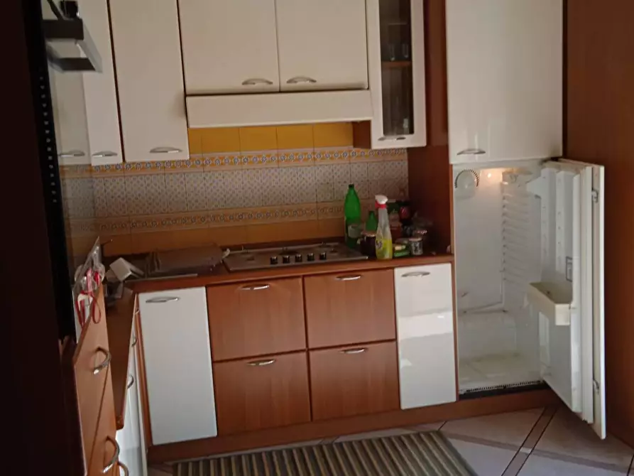 Immagine 10 di Appartamento in vendita  in via silvio baratta a Salerno