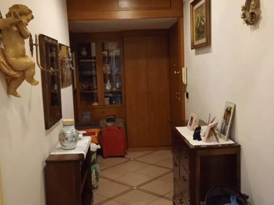 Immagine 8 di Appartamento in vendita  in via silvio baratta a Salerno