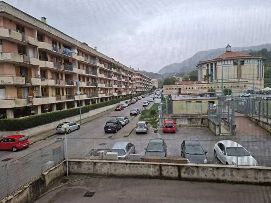 Immagine 7 di Appartamento in vendita  in Via Marchiafava a Salerno