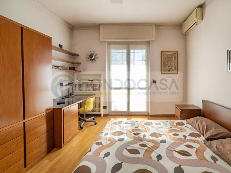 Immagine 13 di Appartamento in vendita  in Via Padova a Milano