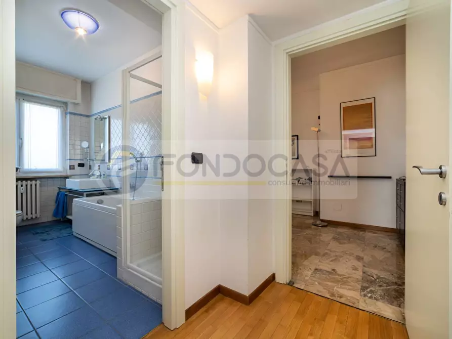 Immagine 16 di Appartamento in vendita  in Via Padova a Milano