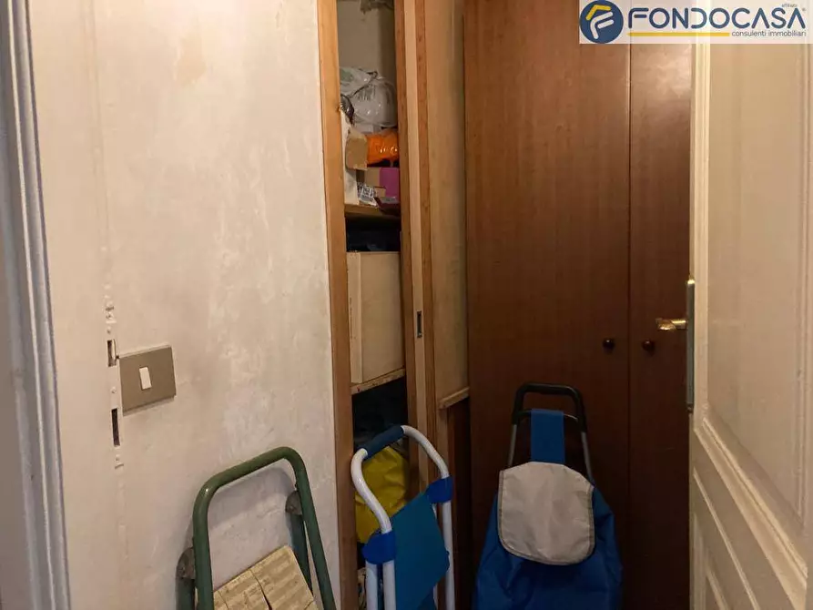 Immagine 29 di Appartamento in vendita  in Viale Liegi a Roma