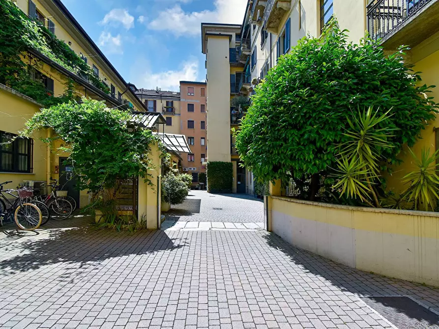 Immagine 1 di Appartamento in vendita  in Via Lambro a Milano