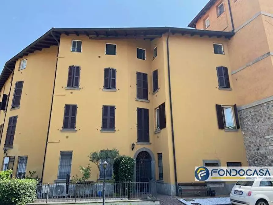 Immagine 1 di Appartamento in vendita  a Palazzolo Sull'oglio